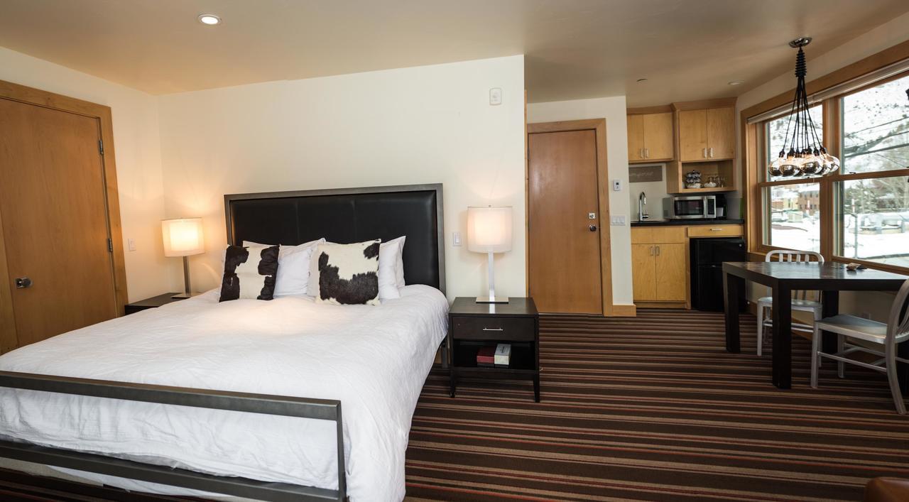 Hotel Minturn Bagian luar foto